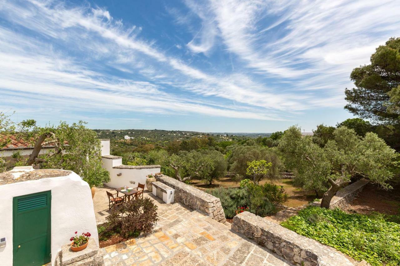 Trullo Il Karrubo Villa ออสตูนี ภายนอก รูปภาพ