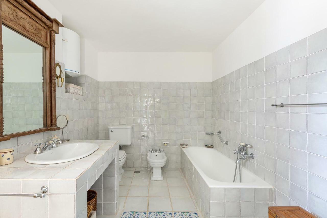 Trullo Il Karrubo Villa ออสตูนี ภายนอก รูปภาพ