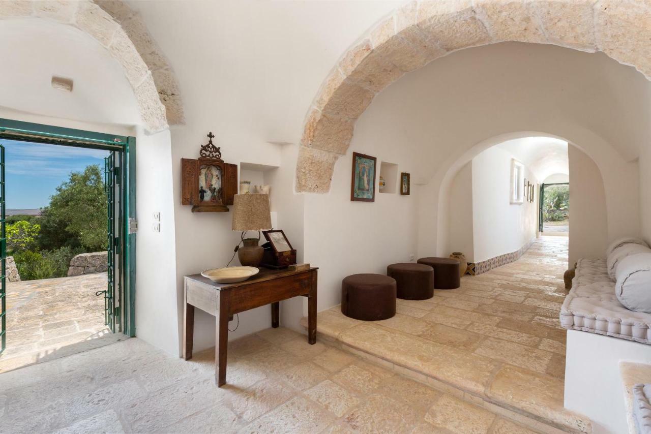 Trullo Il Karrubo Villa ออสตูนี ภายนอก รูปภาพ